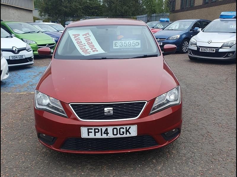 Red Used 2014 Seat Toledo SE Hatchback | £3,395 (Fair price) - Image 1/4