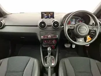 Used Audi A1 S-Line 125 HP (91 kW) 2018 White Hatchback