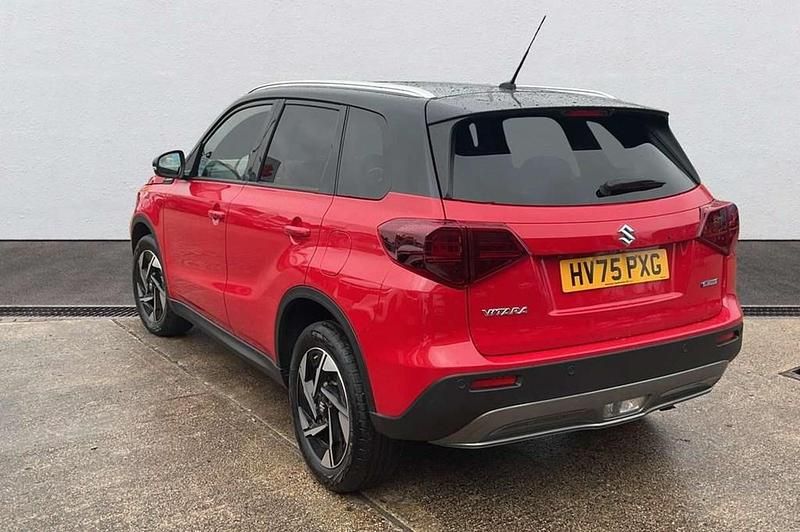 Used Suzuki Vitara 127 HP (93 kW) 2025 Red SUV