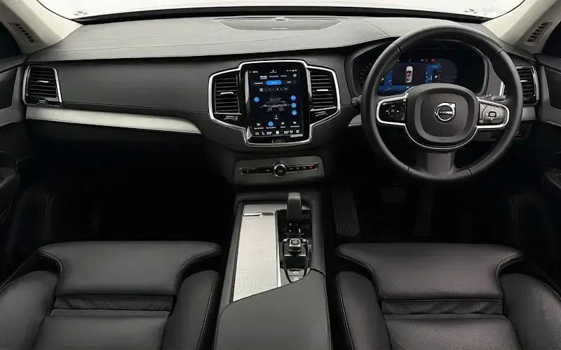 Used Volvo XC90 Plus 455 HP (334 kW) 2023 Blue SUV