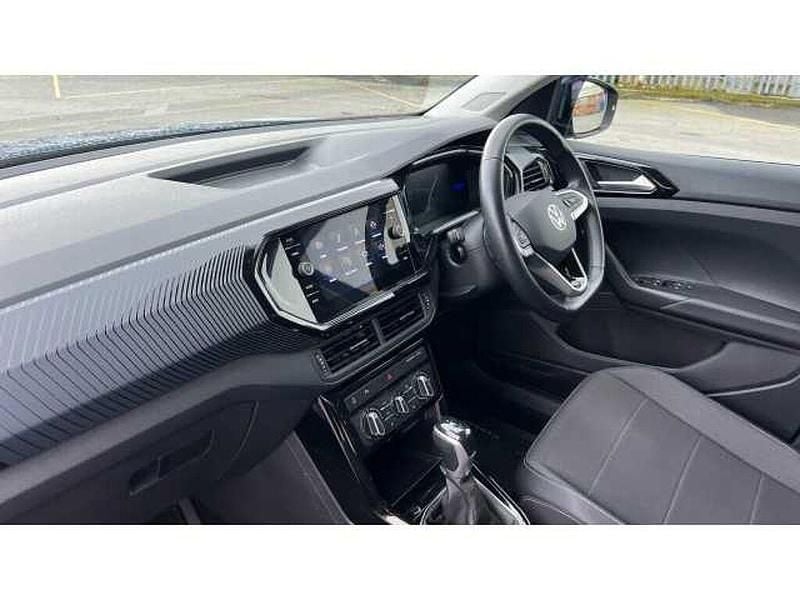 Used VW T-Cross Black Edition 110 HP (80 kW) 2023 Reef blue metallic SUV