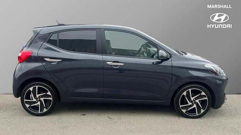 Used Hyundai i10 Premium 79 HP (58 kW) 2025 Grey Hatchback