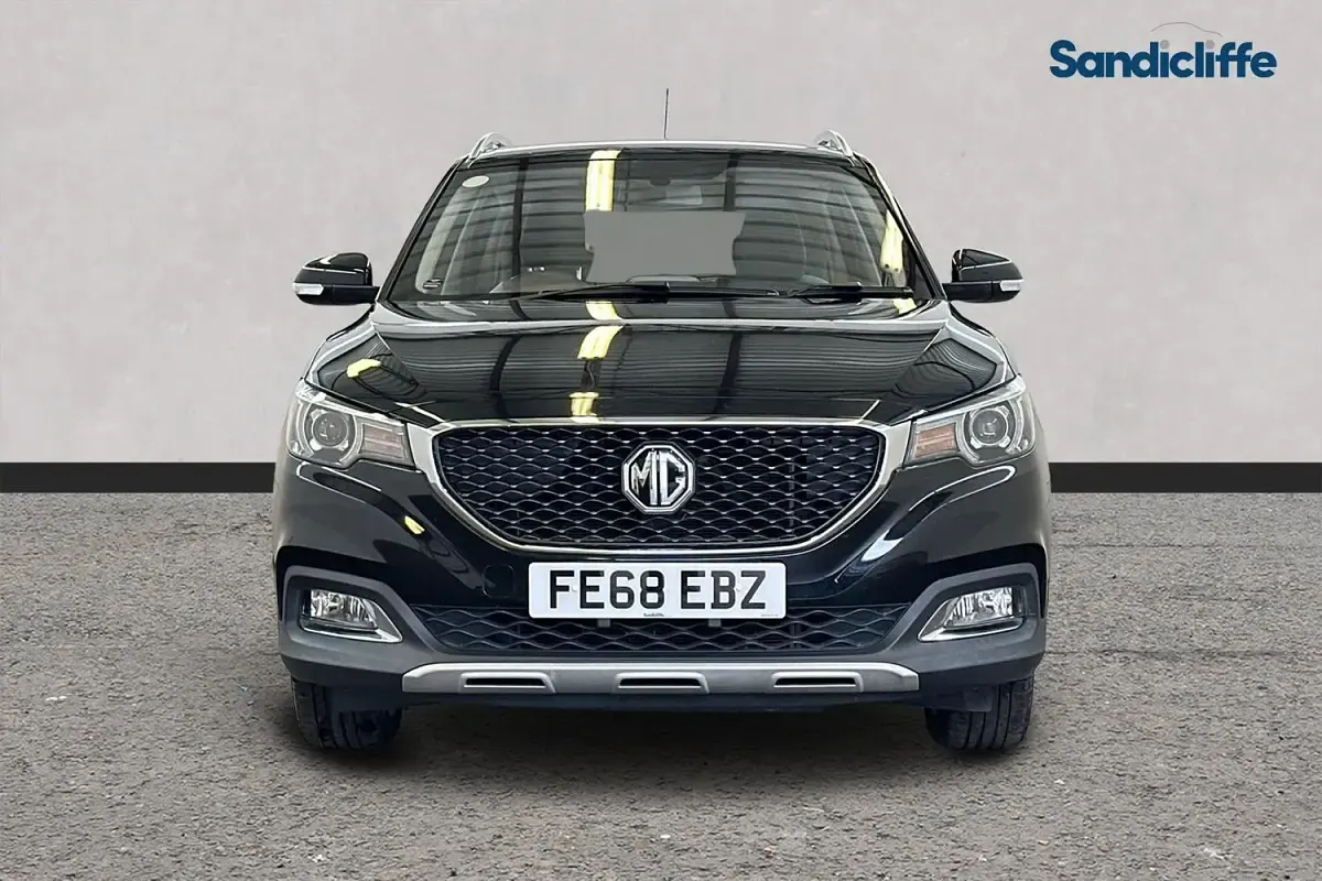 Used MG MG3 SE 111 HP (81 kW) 2018 Black Hatchback