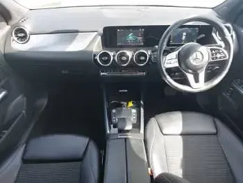 Used Mercedes GLA200 163 HP (119 kW) 2021 White SUV