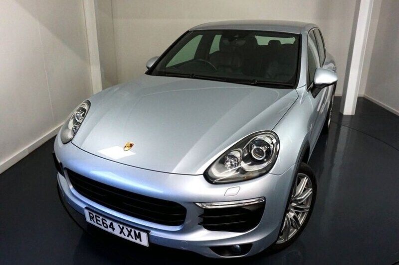 Silver Used 2014 Porsche Cayenne SUV | £21,500 (A bit pricey) - Image 1/1