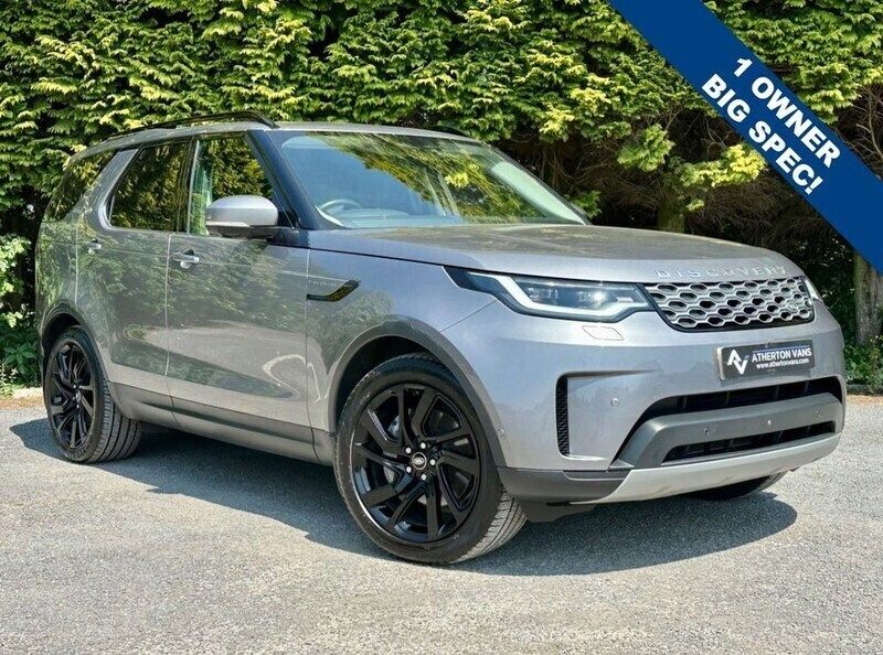 Grey Used 2021 Land Rover Discovery 5 SE SUV | £37,890 (Super price) - Image 1/4