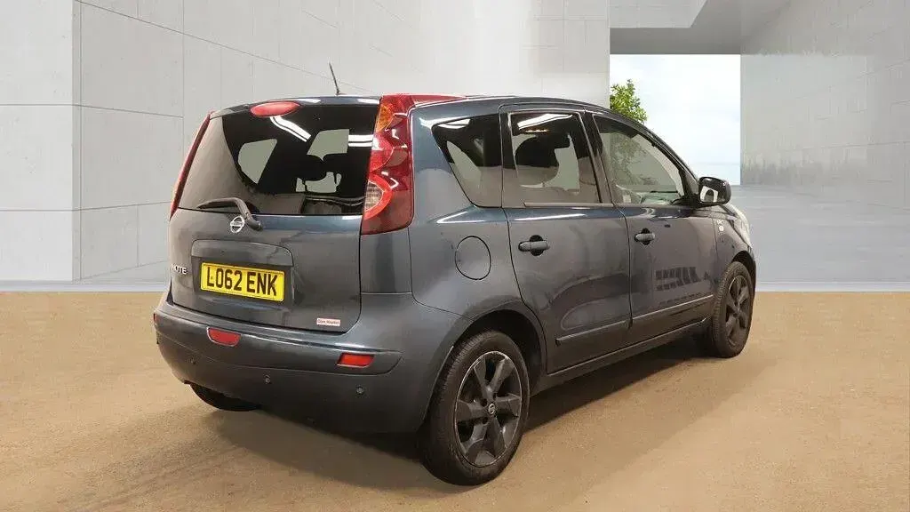Used Nissan Note N-TEC 110 HP (80 kW) 2012 Blue Hatchback