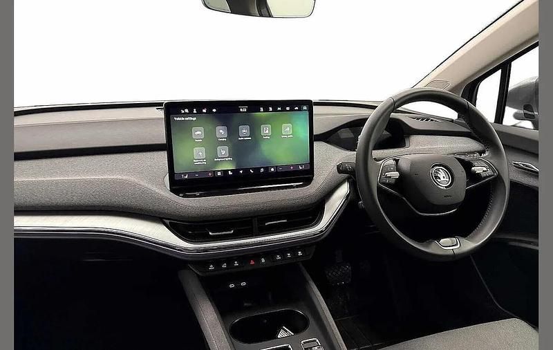 Used Skoda Enyaq iV 206 kW (281 HP) 2025 Grey SUV