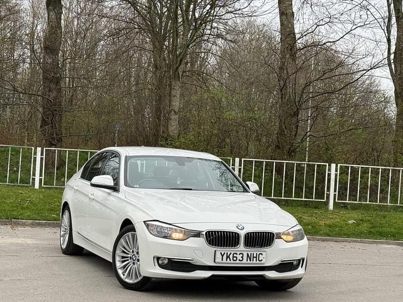 Used BMW 320 Luxury Line 2013 White Sedan