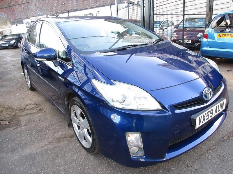 Used Toyota Prius 136 HP (100 kW) 2009 Blue Hatchback