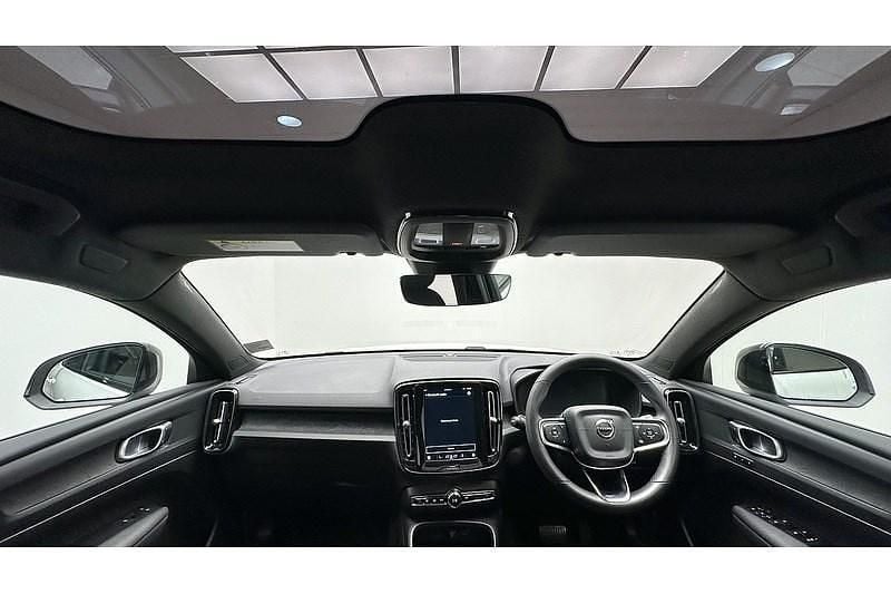 Used Volvo C40 Plus 169 kW (231 HP) 2023 White SUV