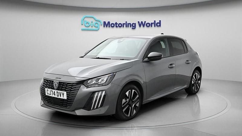 Used Peugeot 208 Allure 100 HP (73 kW) 2025 Grey Hatchback