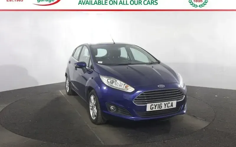Used Ford Fiesta Zetec 101 HP (74 kW) 2016 Hatchback
