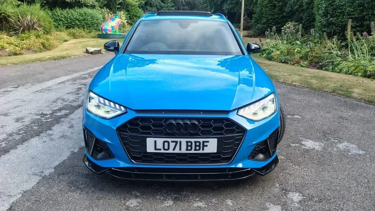 Used Audi A4 Comfort 2022 Blue Estate