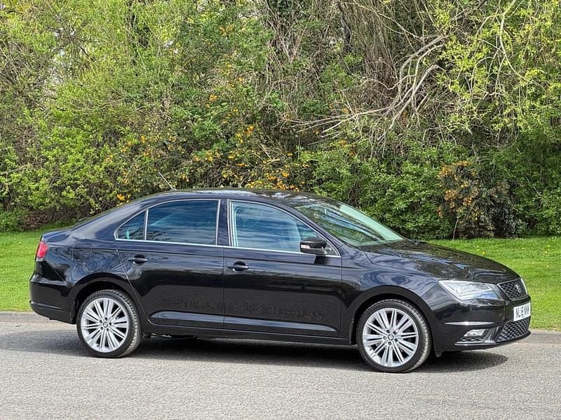 Used Seat Toledo XCELLENCE 110 HP (80 kW) 2018 Black metallic Hatchback