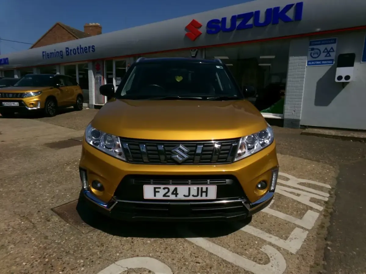 Used Suzuki Vitara SZ-T 2018 Yellow/black SUV