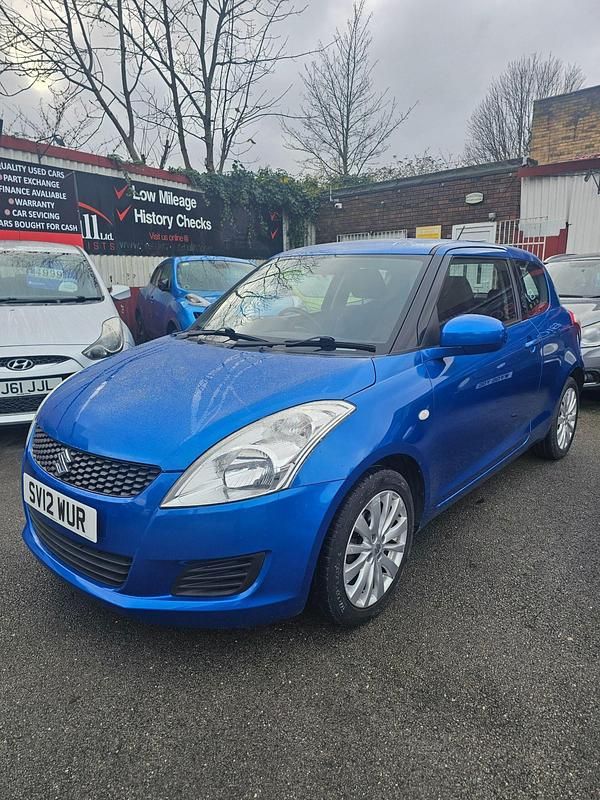 Used Suzuki Swift SZ3 93 HP (68 kW) 2012 Blue Hatchback