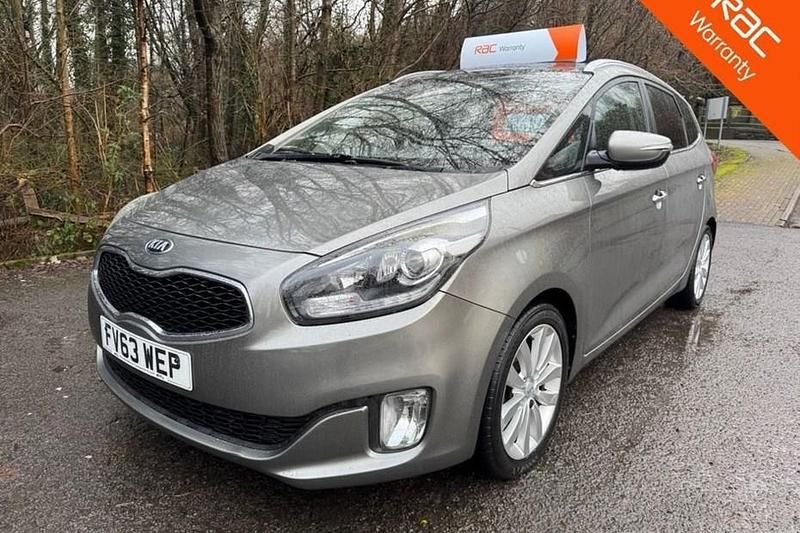Used Kia Carens 134 HP (98 kW) 2013 Silver MPV