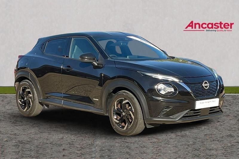 Black Used 2022 Nissan Juke N-Connecta SUV | £17,975 (Fair price) - Image 1/4