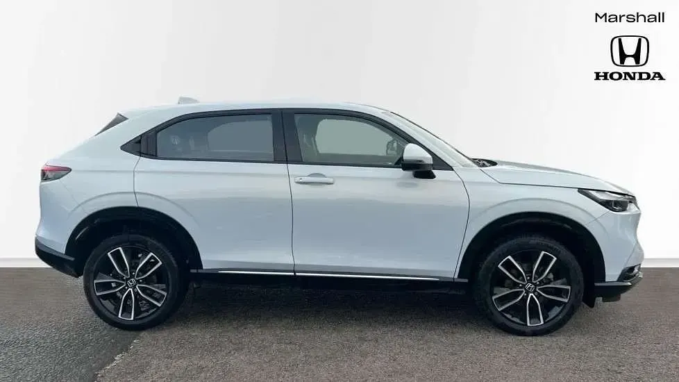 Used Honda HR-V Advance 131 HP (96 kW) 2023 White SUV