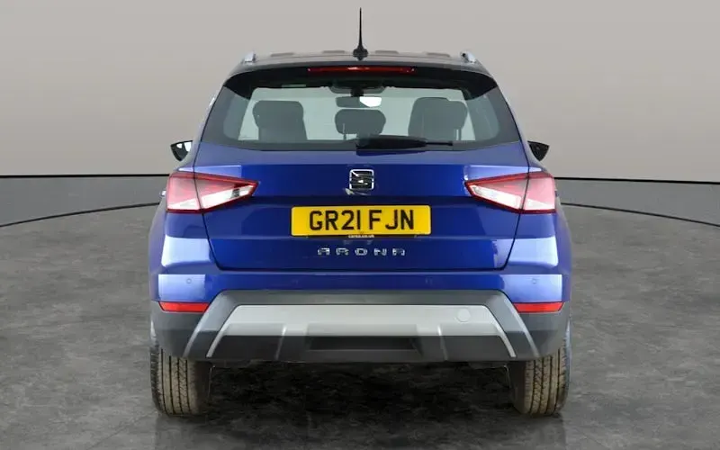 Used Seat Arona XCELLENCE 110 HP (80 kW) 2021 Blue SUV