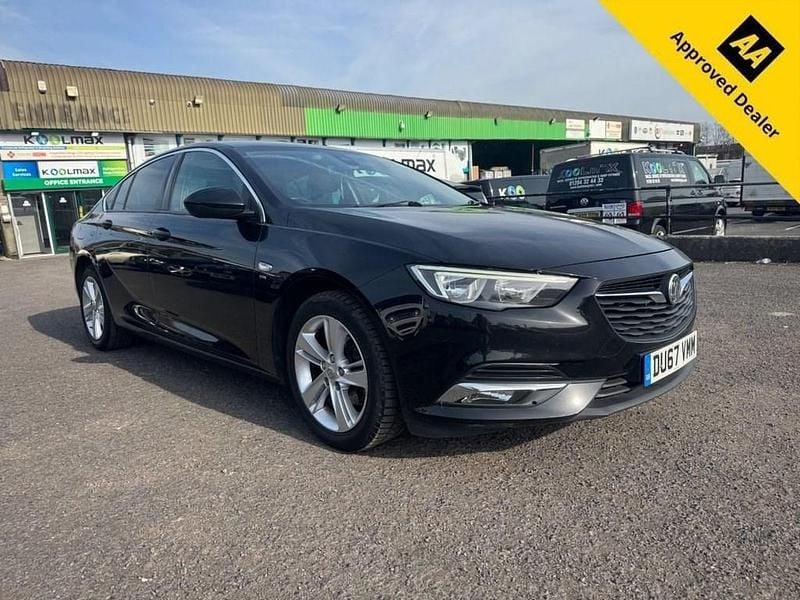 Used Vauxhall Insignia Sport 136 HP (100 kW) 2017 Black Hatchback