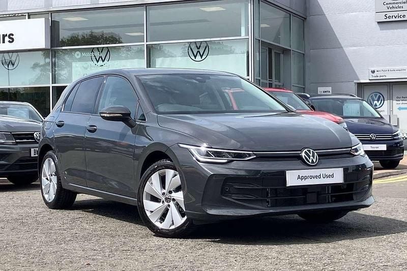 Grey New 2025 VW Golf VIII Match Hatchback | £26,995 (Fair price) - Image 1/4