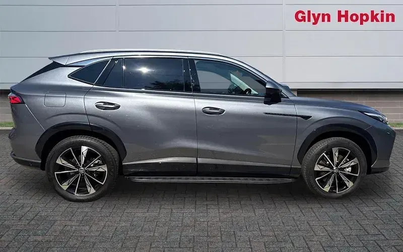 Used MG HS Trophy 299 HP (219 kW) 2026 SUV