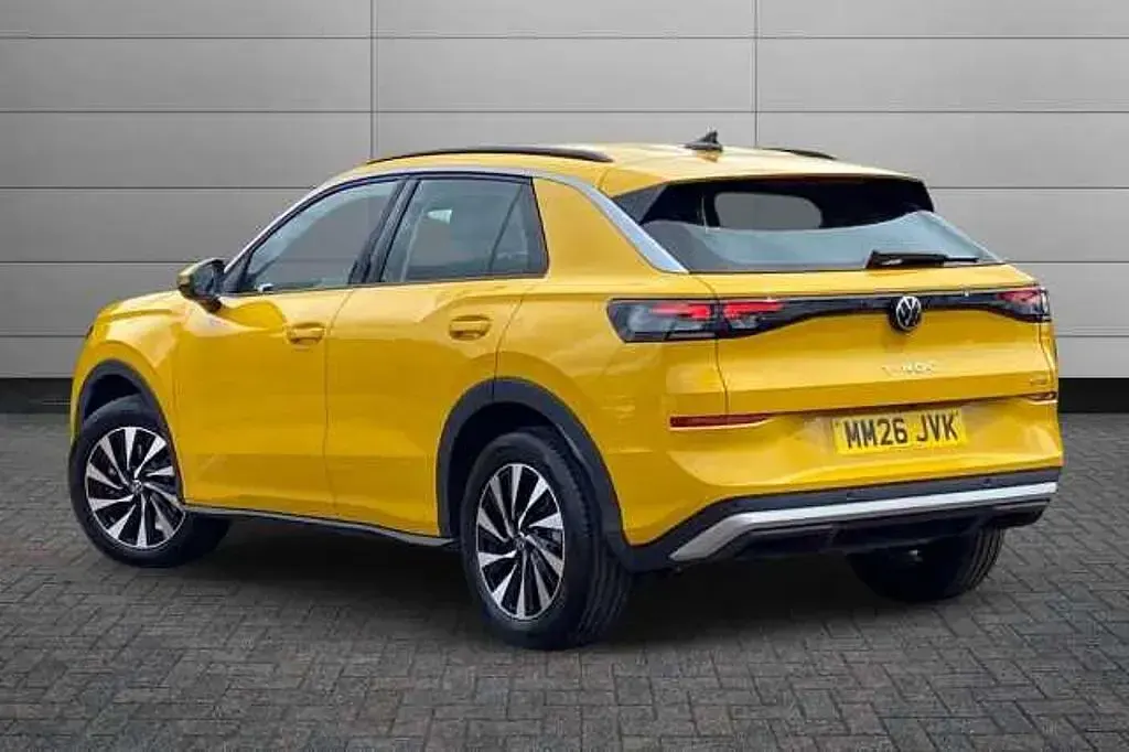 New VW T-Roc 116 HP (85 kW) 2026 SUV