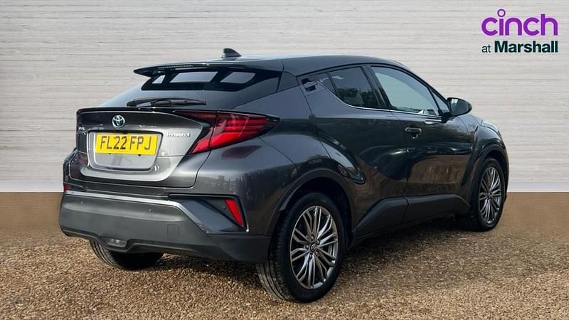 Used Toyota C-HR 122 HP (89 kW) 2022 Grey SUV