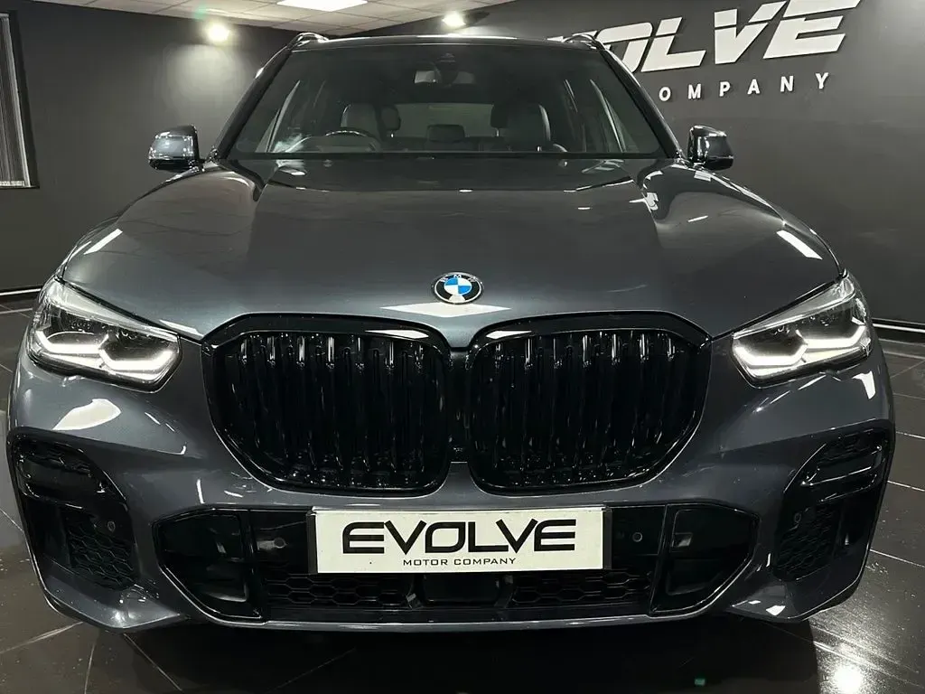 Used BMW X5 M Sport 286 HP (210 kW) 2022 Grey SUV