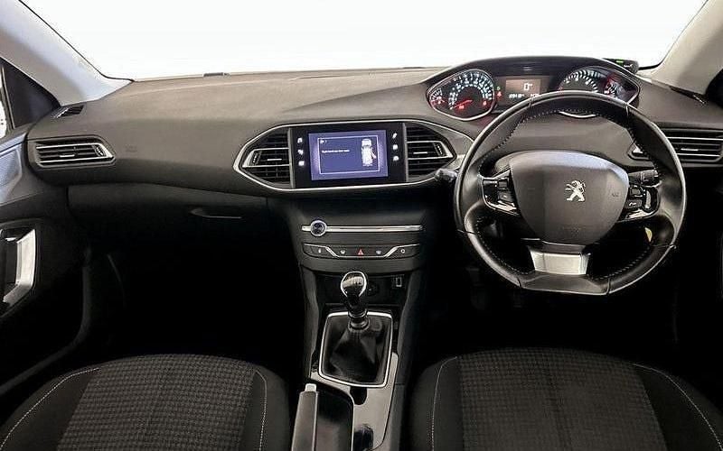 Black Used 2020 Peugeot 308 Active Estate | £4,295 (Fair price) - Image 1/1