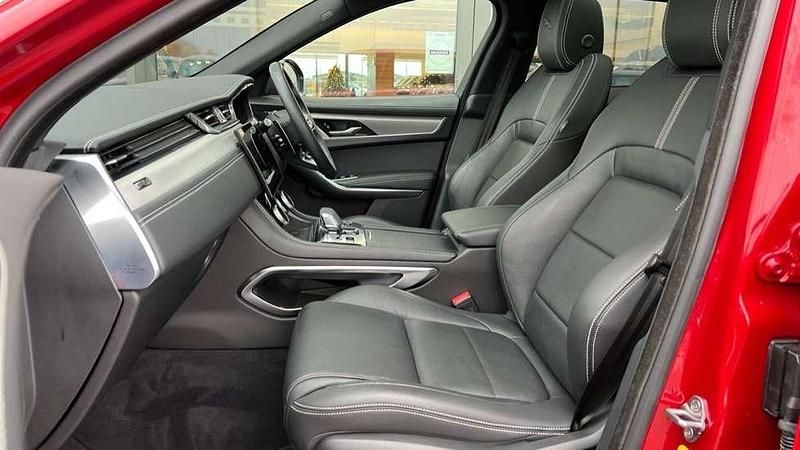 Used Jaguar F-Pace R-Dynamic 204 HP (150 kW) 2023 Metallic  firenze red SUV