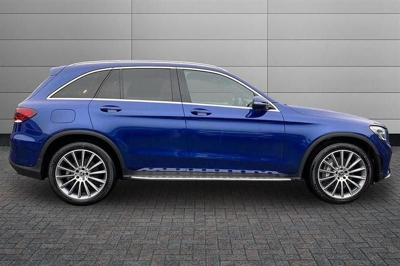 Used Mercedes GLC300 AMG Line Premium 245 HP (180 kW) 2022 Brilliant blue Estate