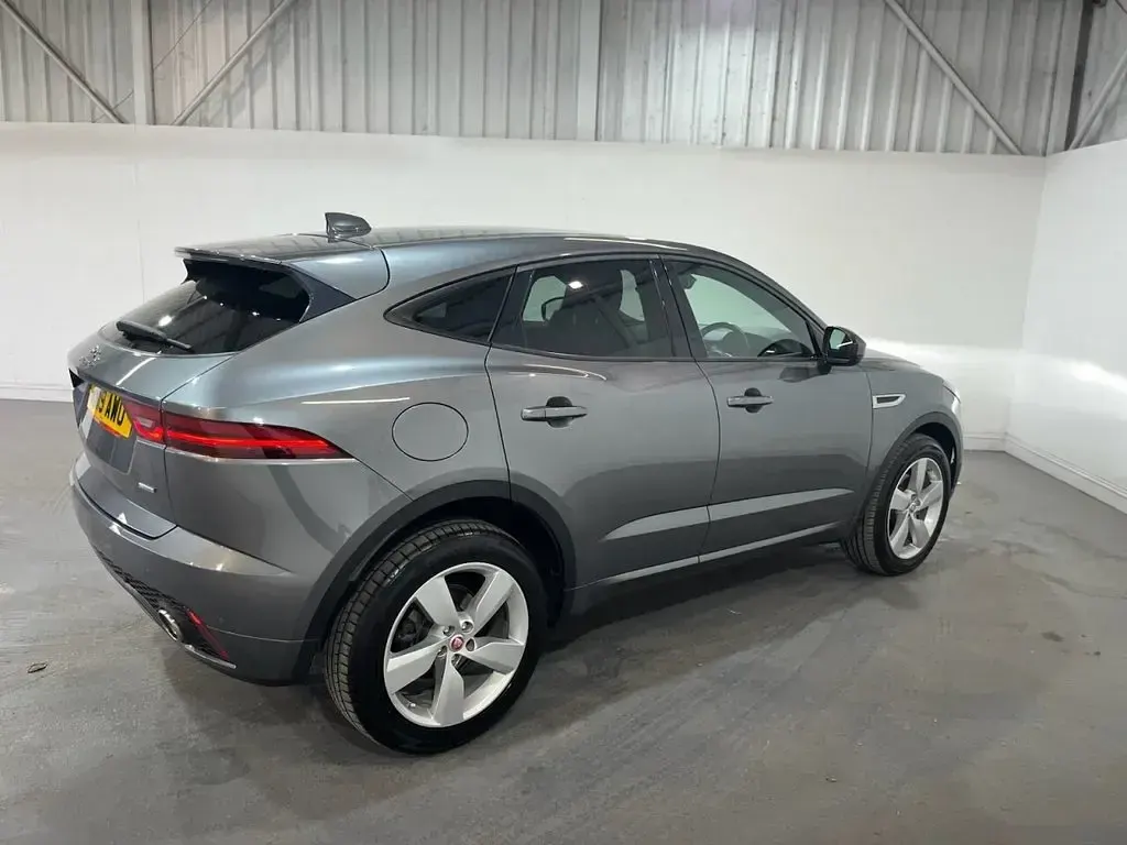Used Jaguar E-Pace R-Dynamic 150 HP (110 kW) 2019 Grey SUV