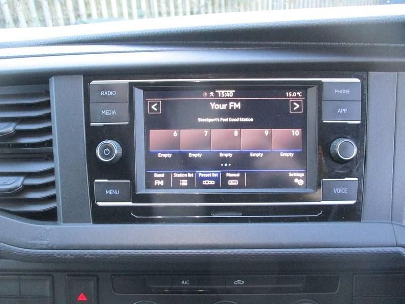 Used VW T6.1 Startline 150 HP (110 kW) 2022 Red Van