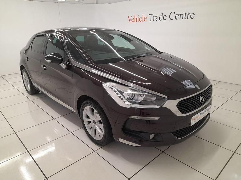 Mauve/purple Used 2016 DS Automobiles DS5 Elegance Hatchback | £5,999 - Image 1/4