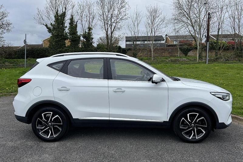 Used MG ZS Exclusive 105 HP (77 kW) 2022 White SUV