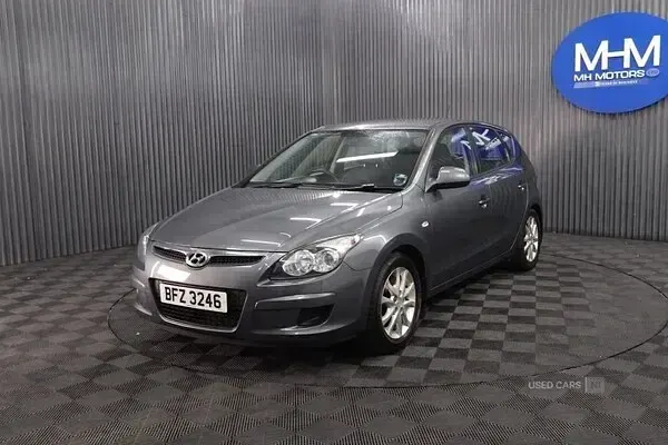 Used Hyundai i30 Comfort 124 HP (91 kW) 2010 Grey Hatchback