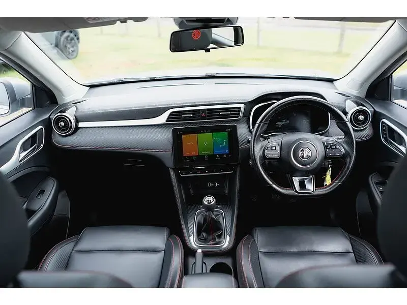 Used MG ZS Exclusive 106 HP (77 kW) 2022 Silver SUV