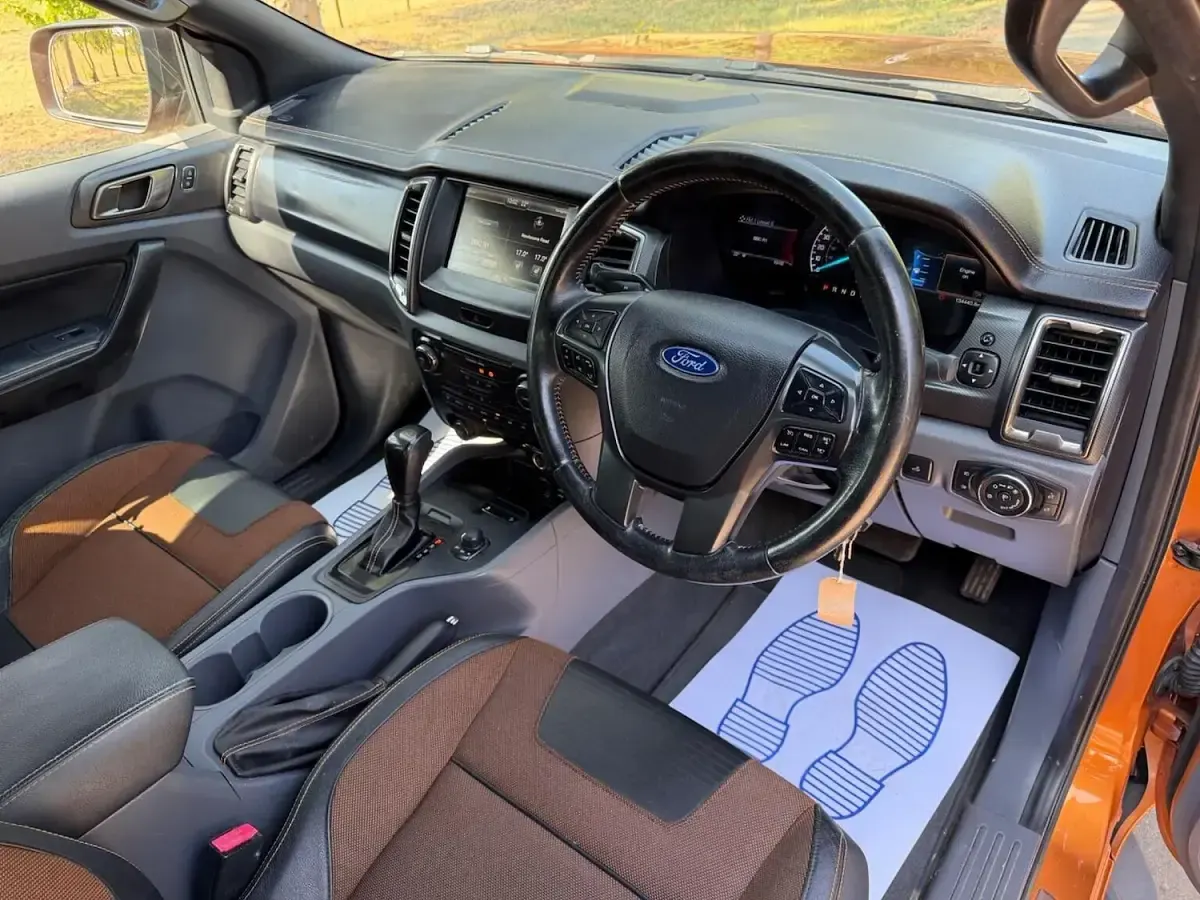 Used Ford Ranger Wildtrack 200 HP (147 kW) 2016 Orange Pickup