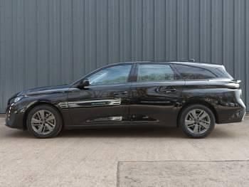 Used Peugeot 308 Active Premium 131 HP (96 kW) 2023 Black Estate