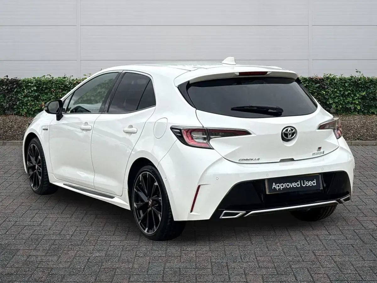 Used Toyota Corolla Sport 2021 White Hatchback