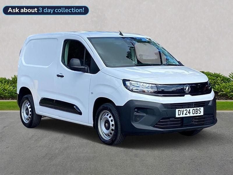 White Used 2024 Vauxhall Combo MPV | £13,000 (Good price) - Image 1/4