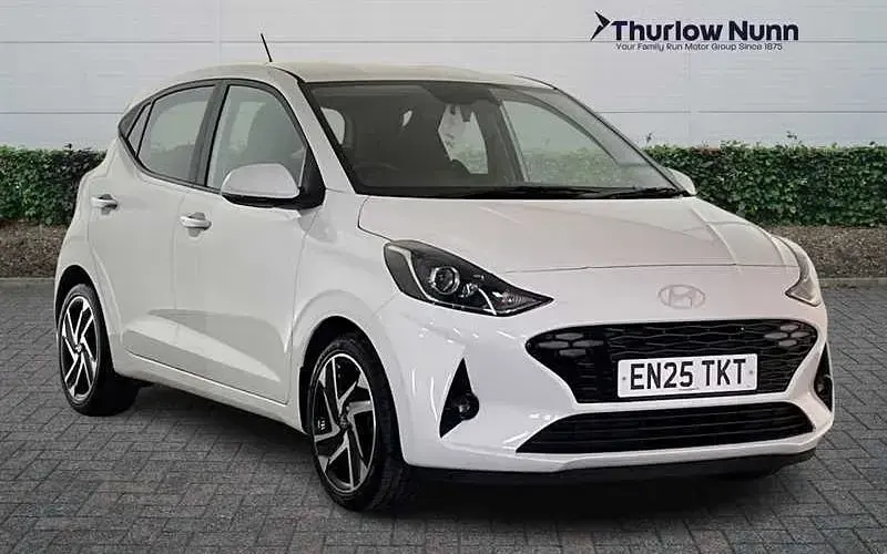 Used Hyundai i10 Premium 79 HP (58 kW) 2025 Hatchback
