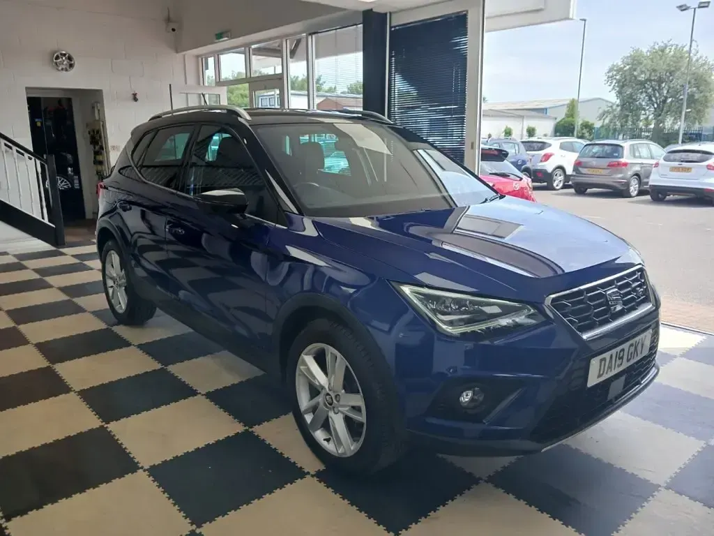 Used Seat Arona FR 115 HP (84 kW) 2019 Blue SUV