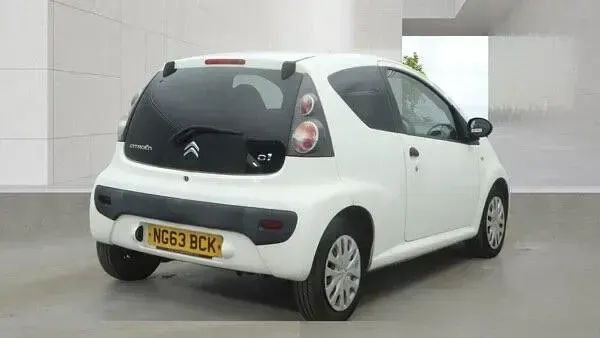 Used Citroën C1 2014 White Hatchback