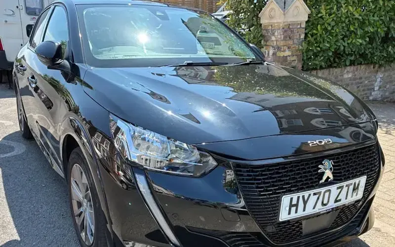 Used Peugeot e-208 Allure 100 kW (136 HP) 2021 Hatchback
