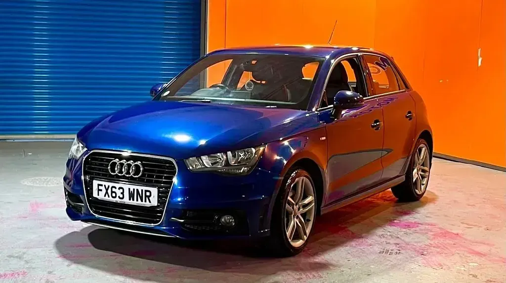 Used Audi A1 Sportback S-Line 105 HP (77 kW) 2013 Blue Hatchback