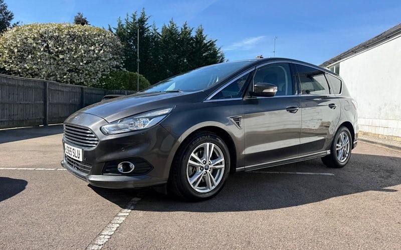 Used Ford S-MAX Titanium 150 HP (110 kW) 2018 MPV